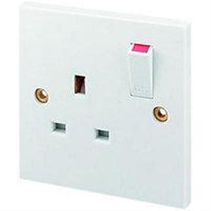 13AMP 1 GANG SP SWITCHED SOCKET X 5