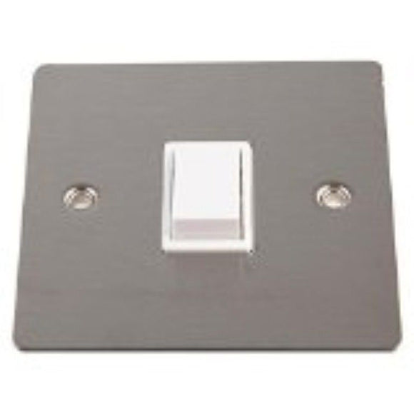 Volex 10A 1-Gang 2-Way Switch Wht Ins PC Angled