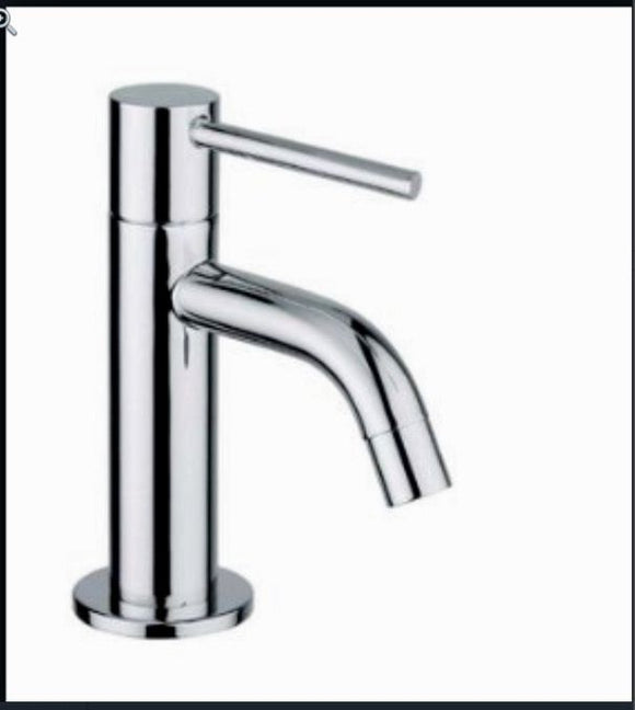 Minimalistic Lever Operated Basin Taps