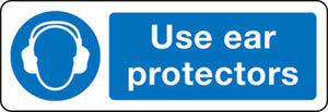 USE EAR PROTECTION SIGN X 5 SIGNS