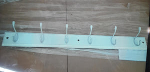 Smith & Locke Hook Rail White on White 685 x 80mm